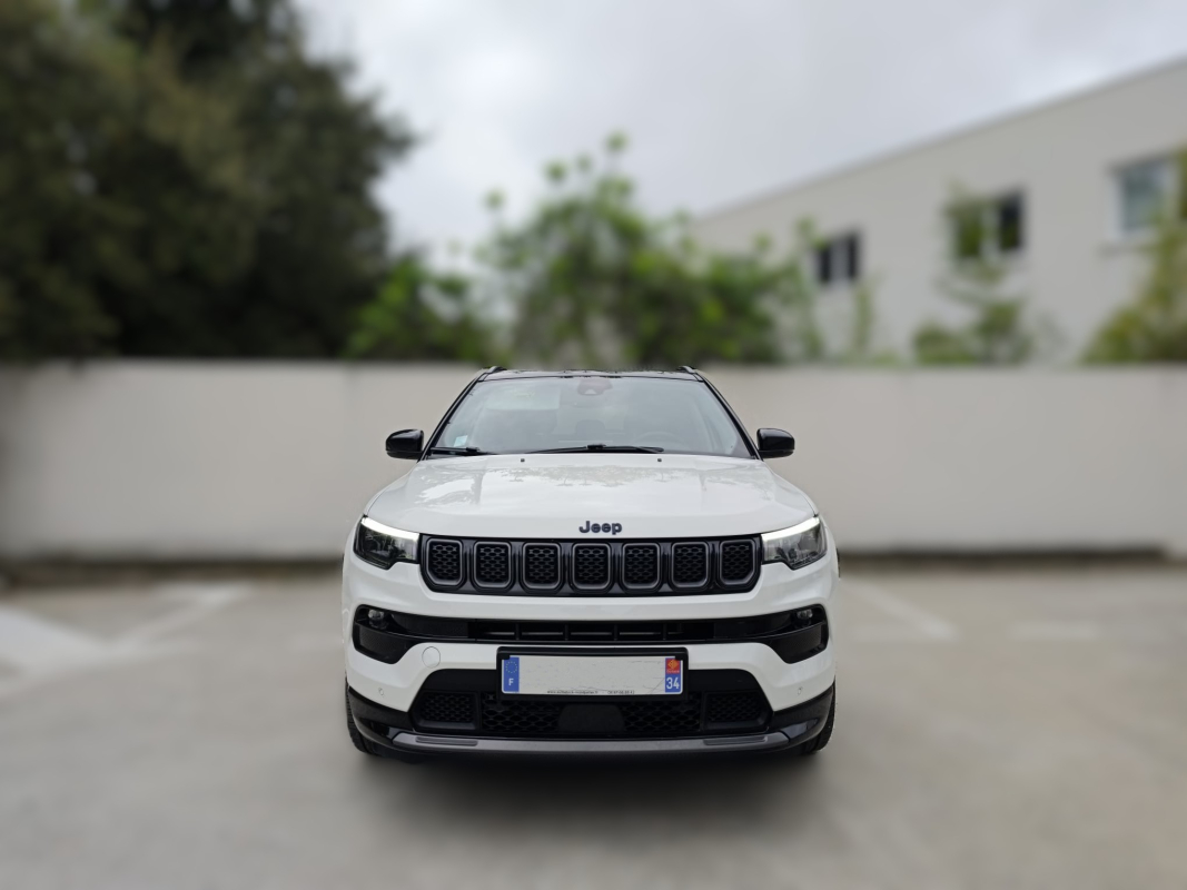 Jeep Compass — 8