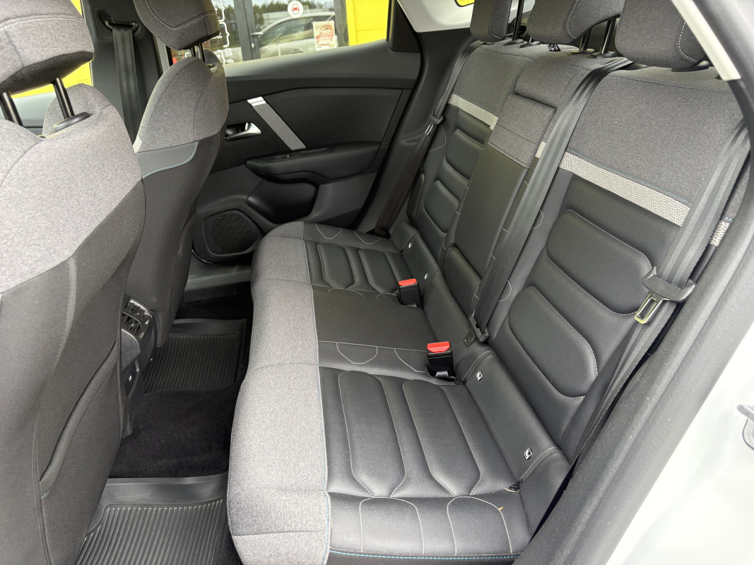 Citroen C4 X — 11