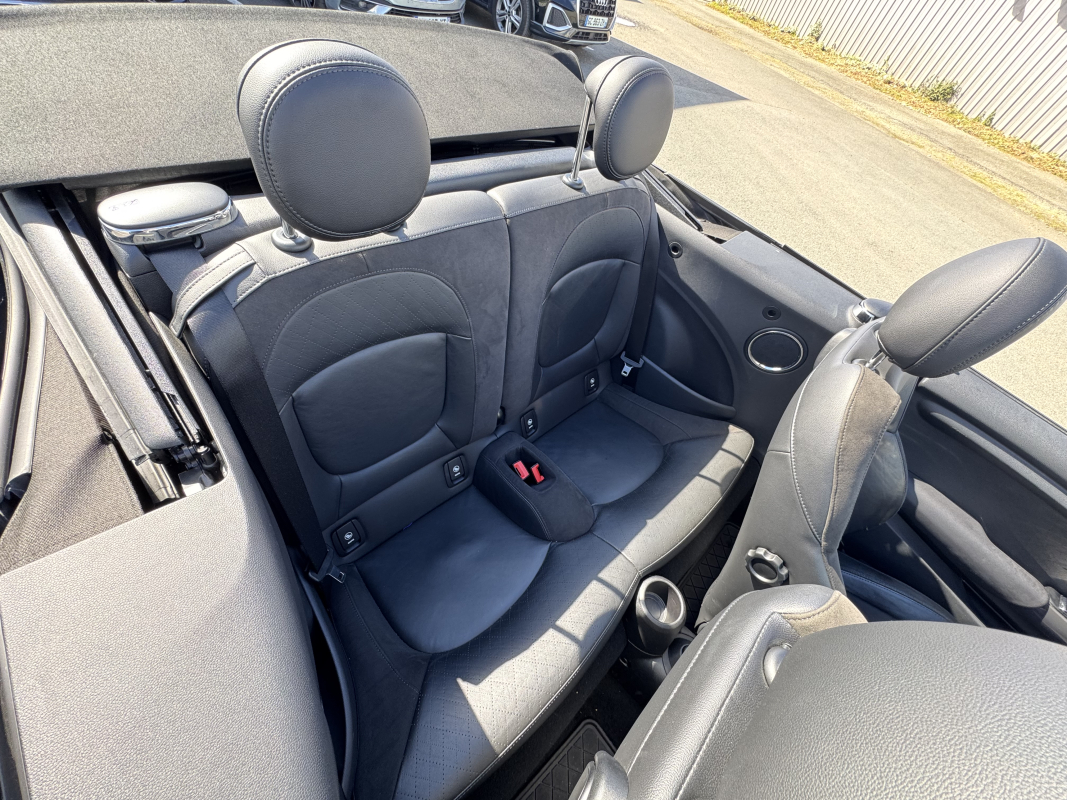 Mini Mini Cabriolet — 17