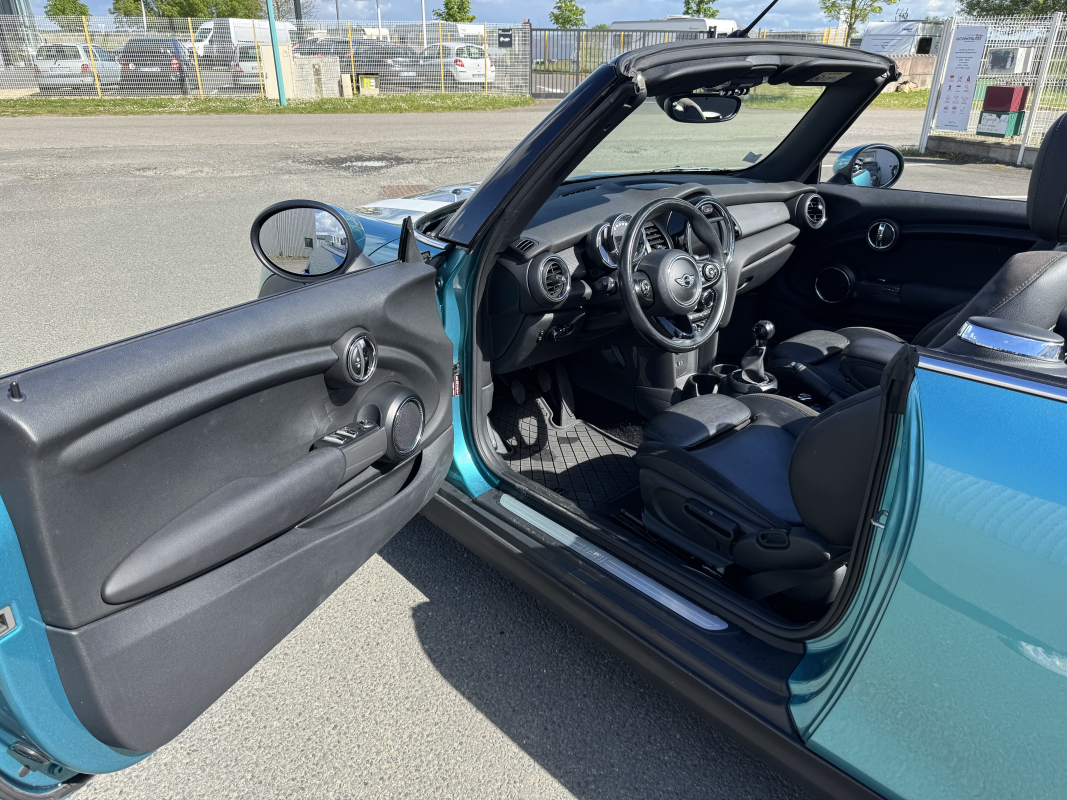 Mini Mini Cabriolet — 10