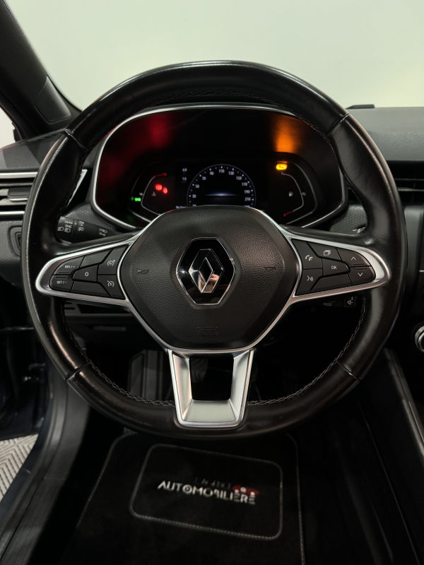 Renault CLIO V — 23