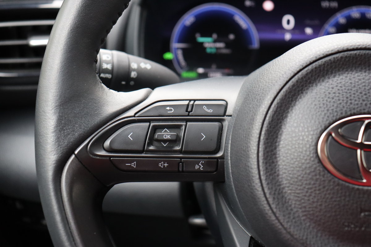 Toyota Yaris — 14