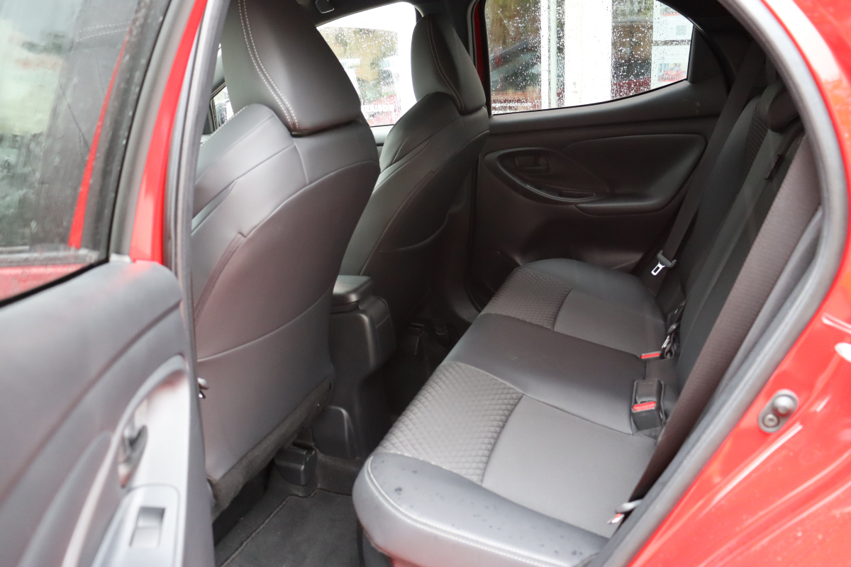 Toyota Yaris — 26