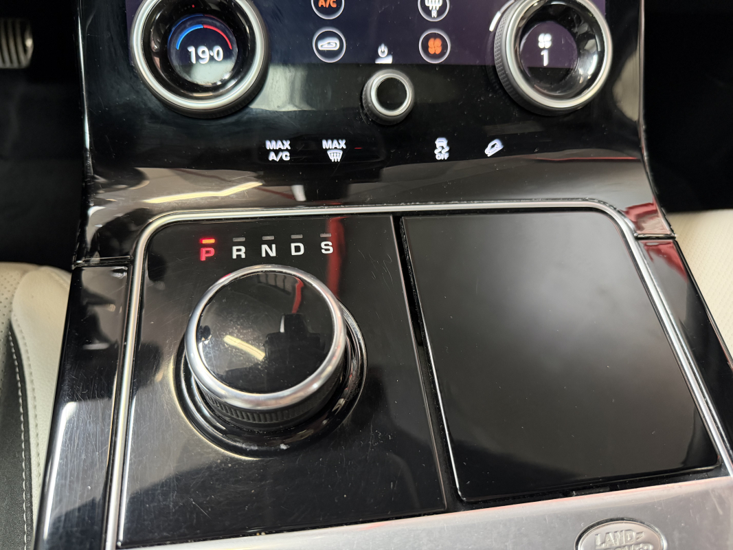 Land Rover Range Rover Velar — 37