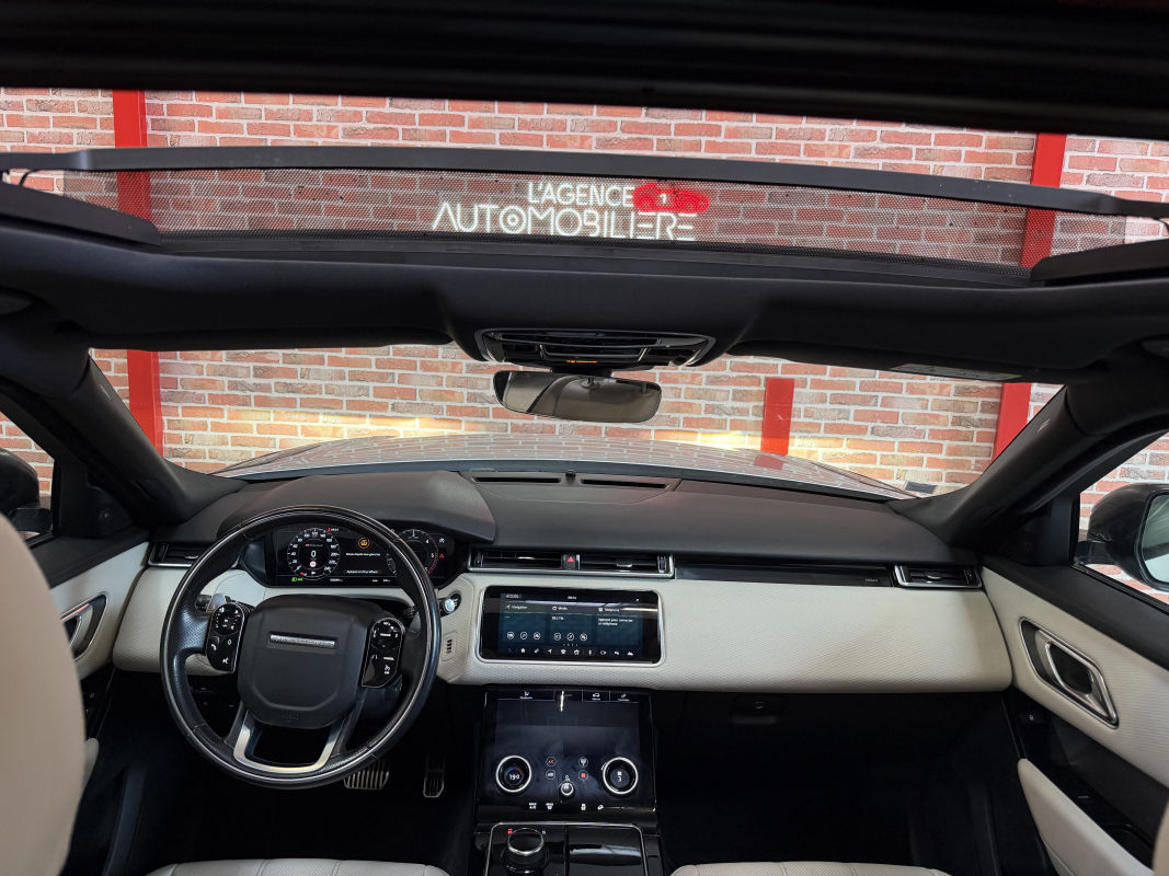 Land Rover Range Rover Velar — 38