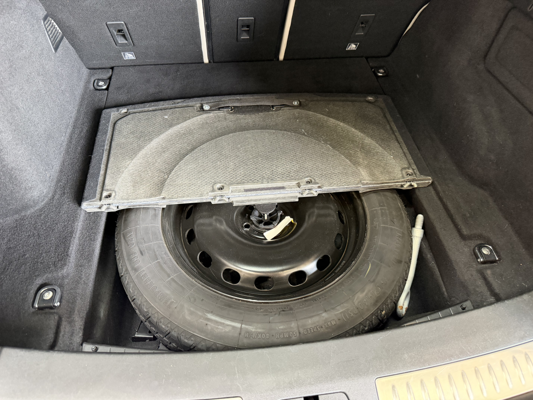 Land Rover Range Rover Velar — 40