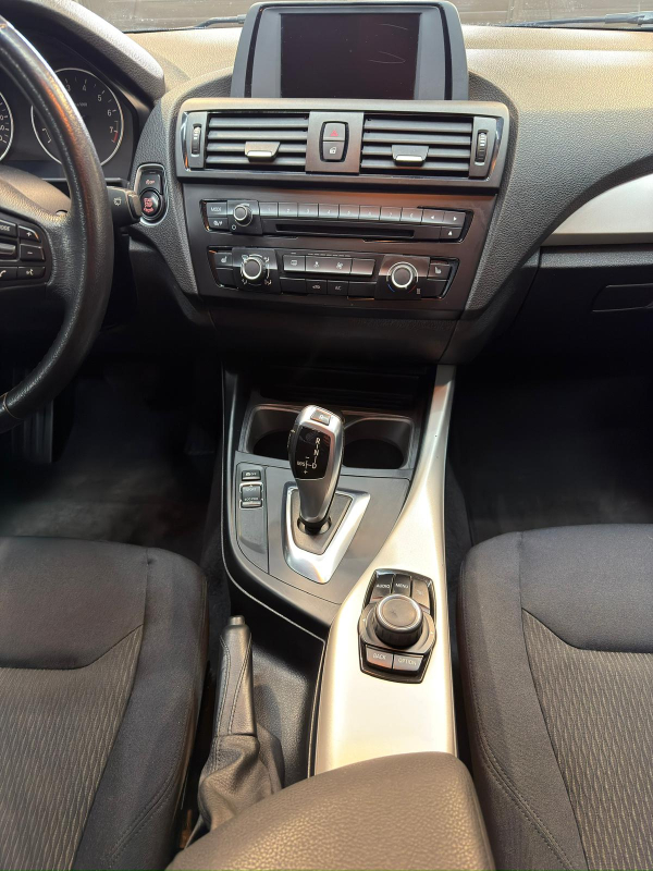 Bmw Série 1 — 18