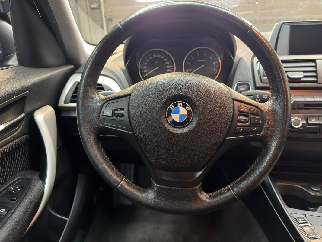 Bmw Série 1 — 13