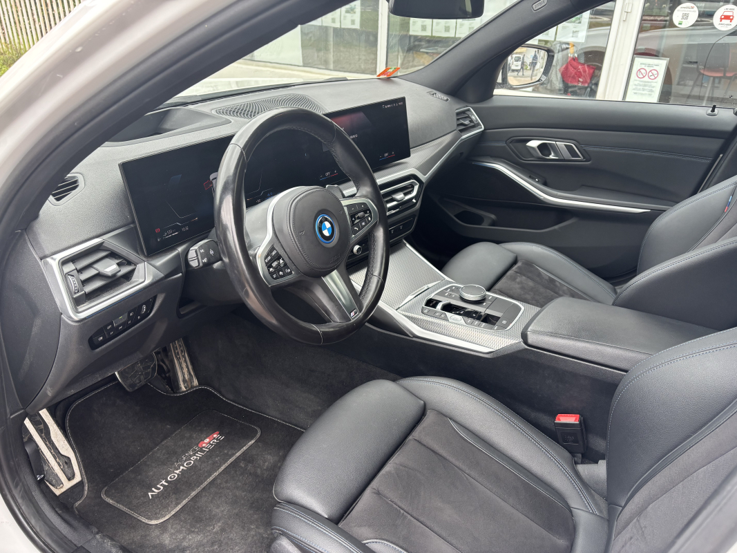 Bmw Série 3 Touring — 12