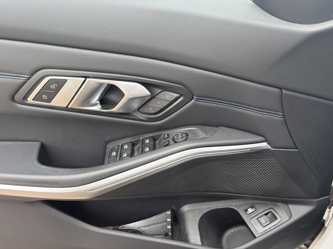 Bmw Série 3 Touring — 25