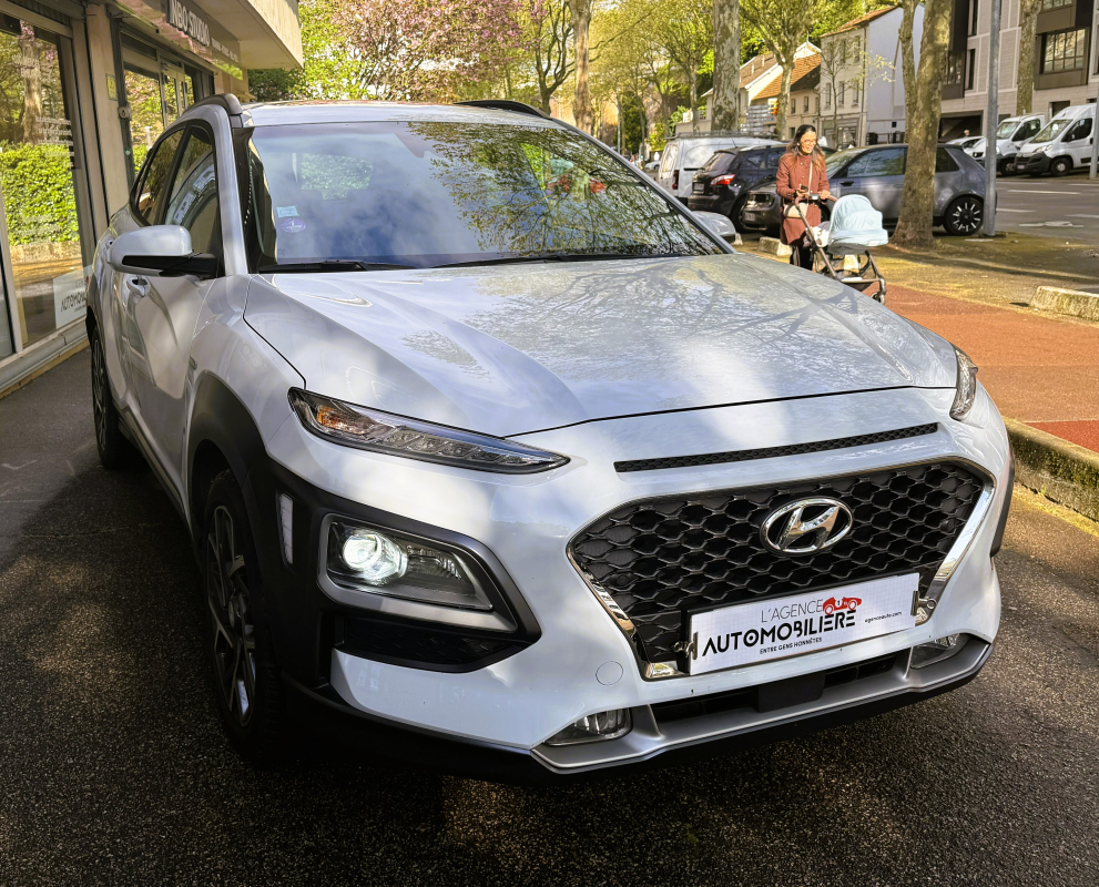 Hyundai KONA — 3
