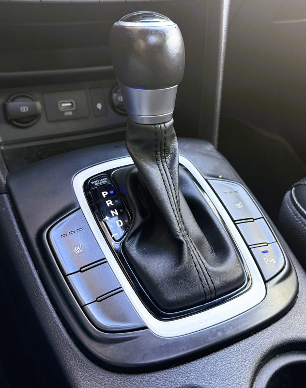 Hyundai KONA — 18