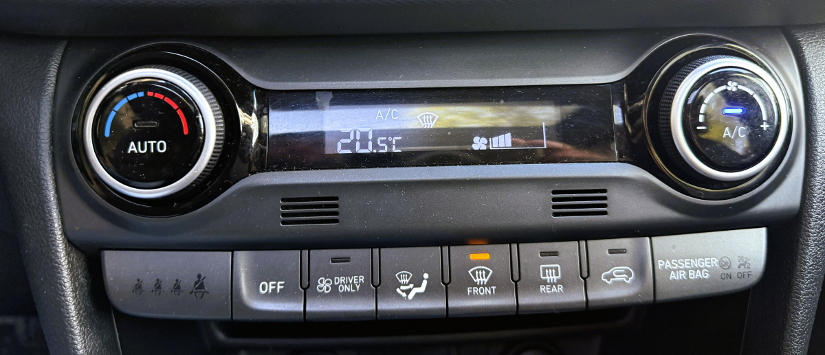 Hyundai KONA — 25