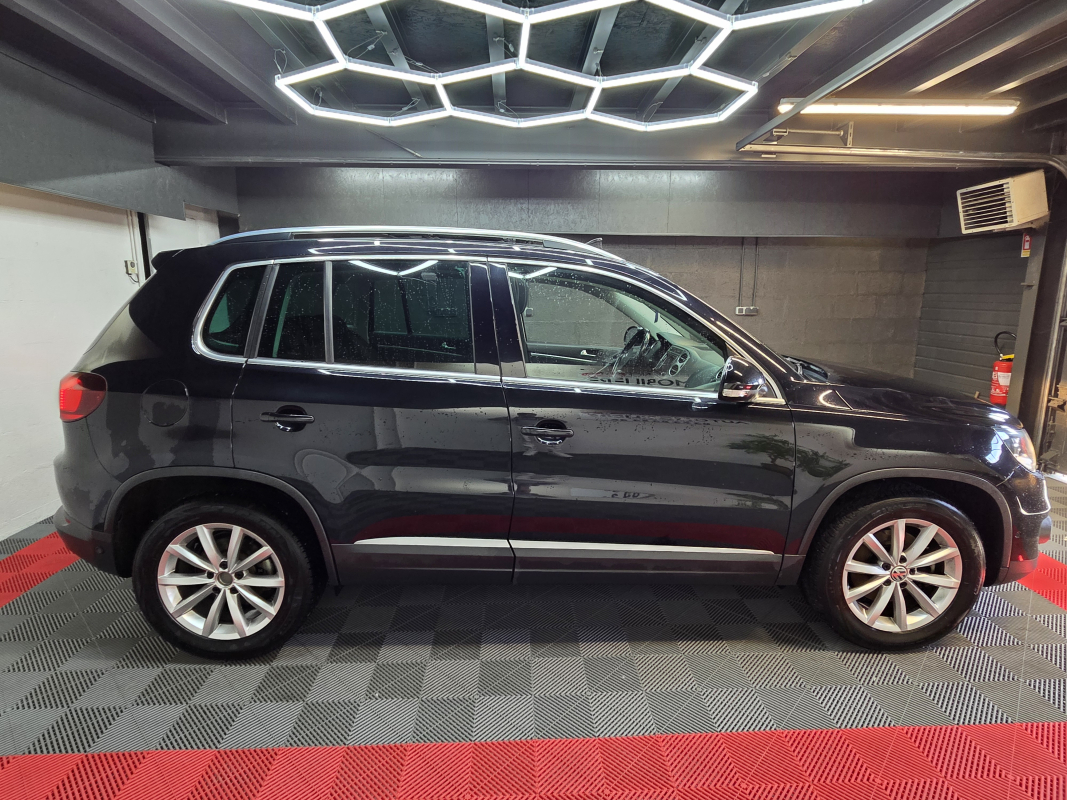 Volkswagen Tiguan — 4