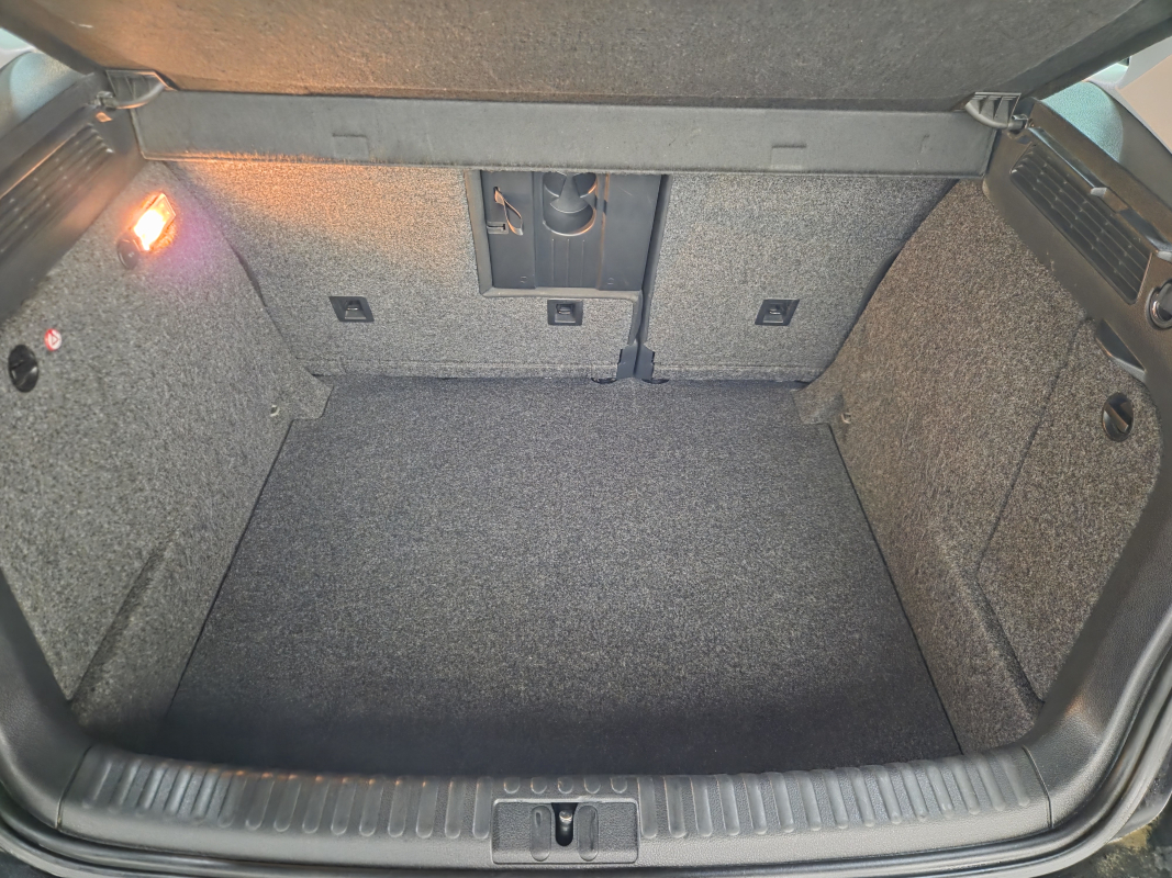 Volkswagen Tiguan — 19