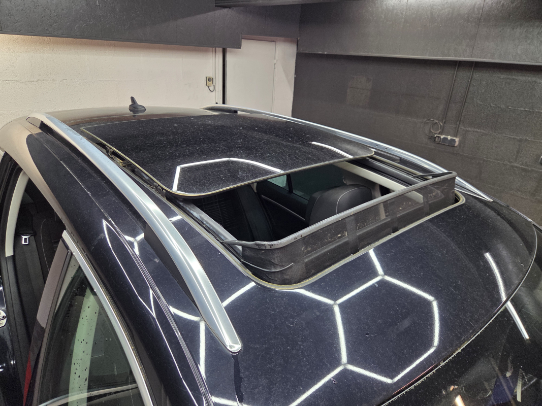 Volkswagen Tiguan — 8