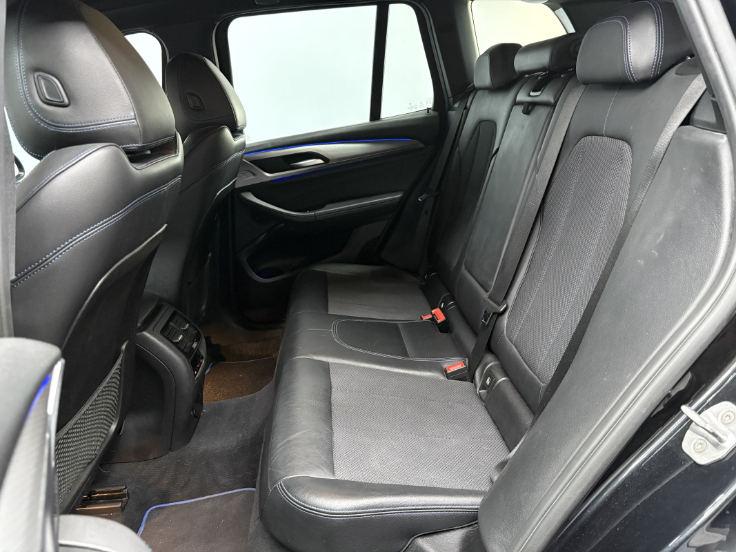 Bmw X3 — 24