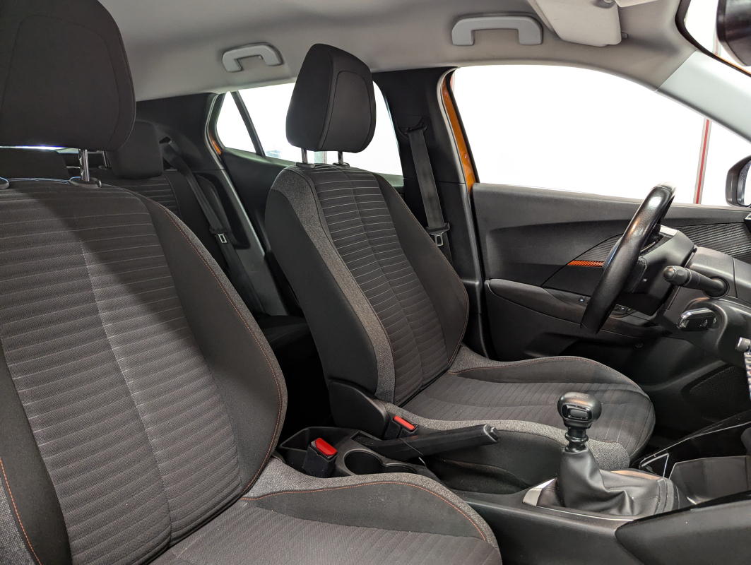 Peugeot 2008 — 10