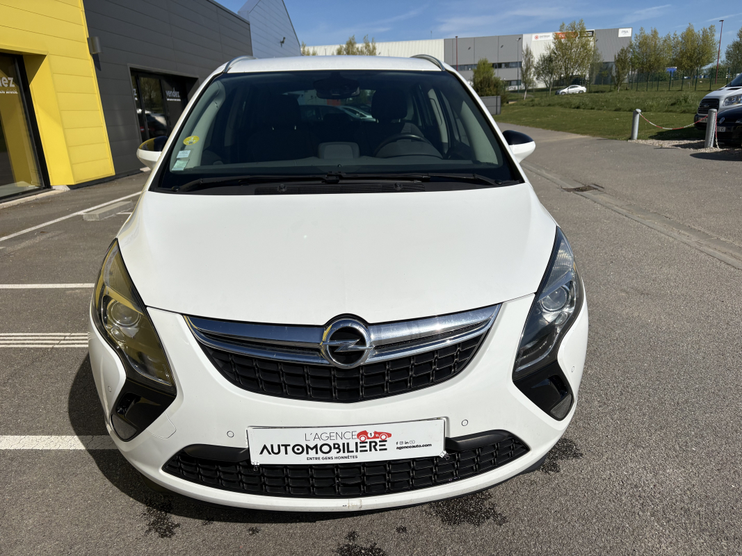 Opel Zafira Tourer — 3