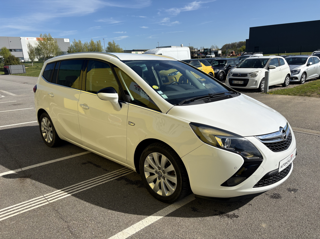 Opel Zafira Tourer — 4