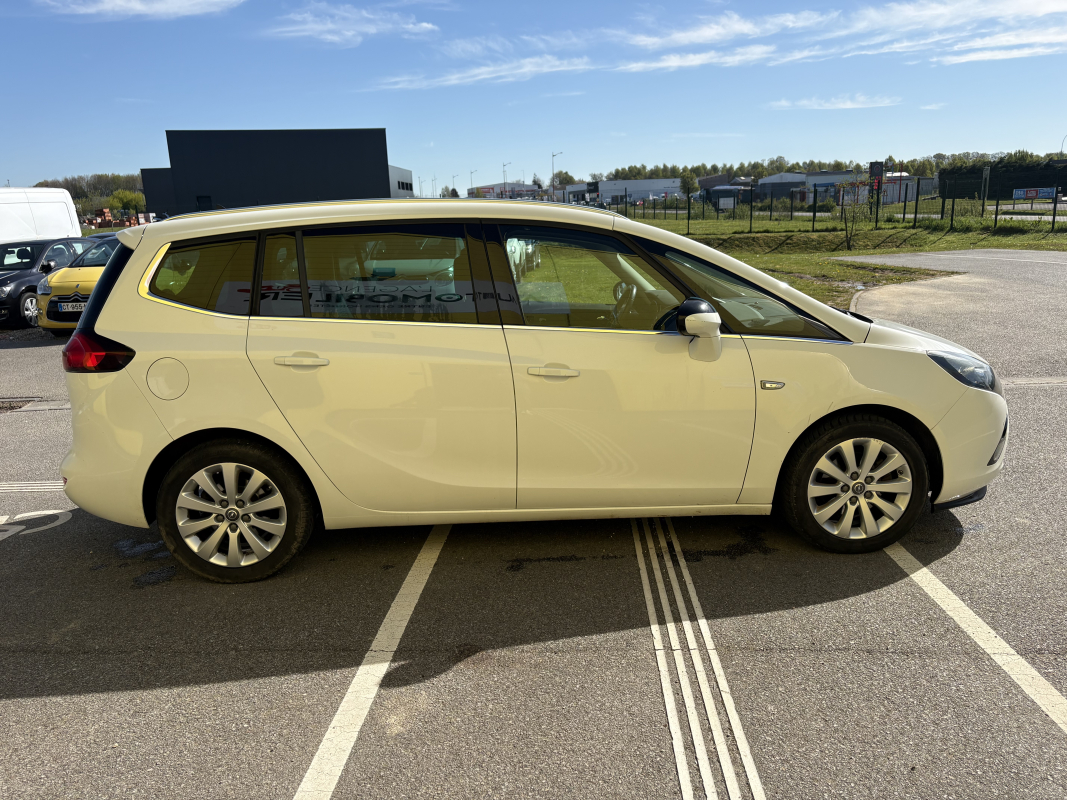 Opel Zafira Tourer — 5