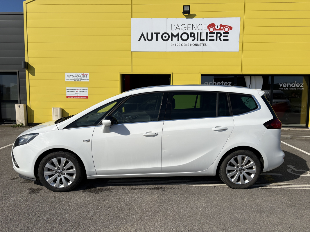 Opel Zafira Tourer — 9