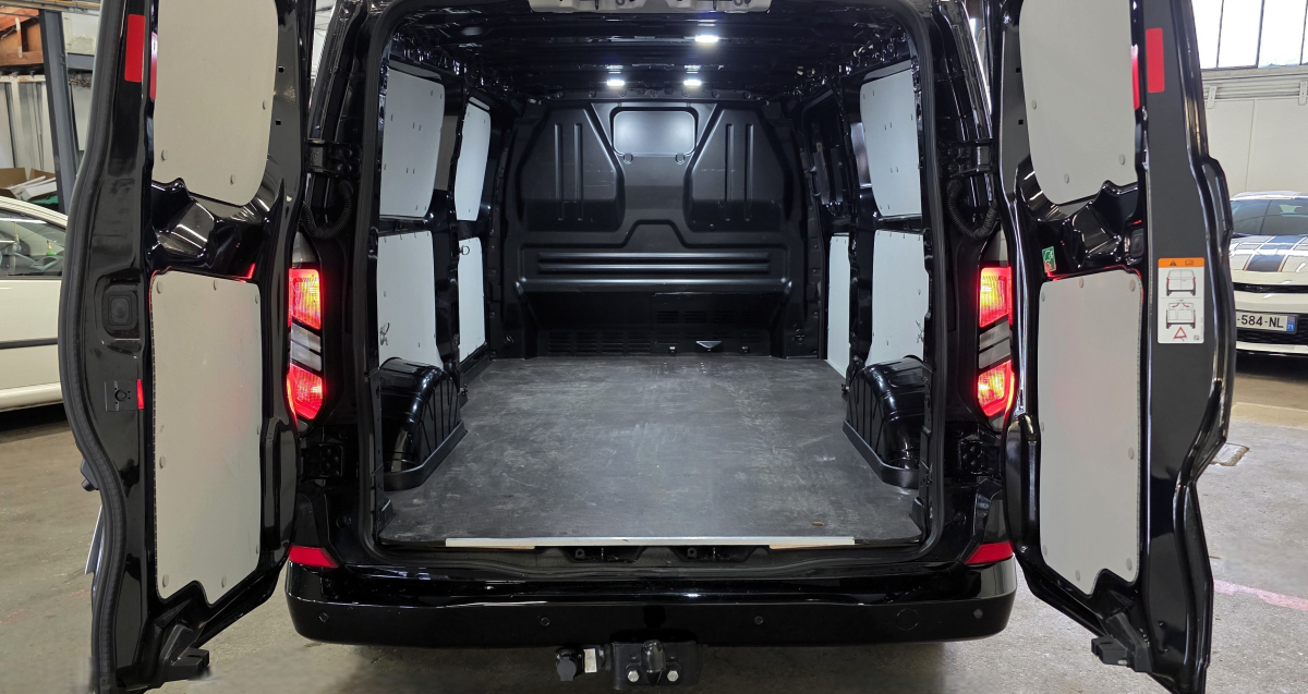 Ford Transit Custom Fg — 20