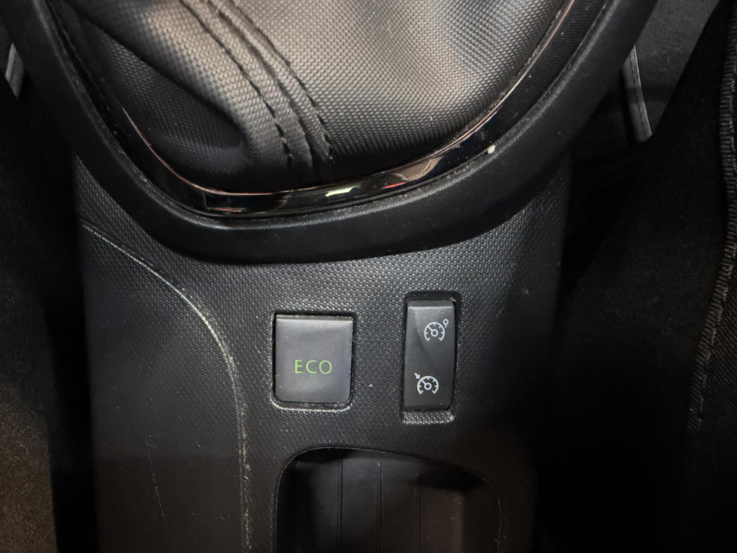 Renault Captur — 28