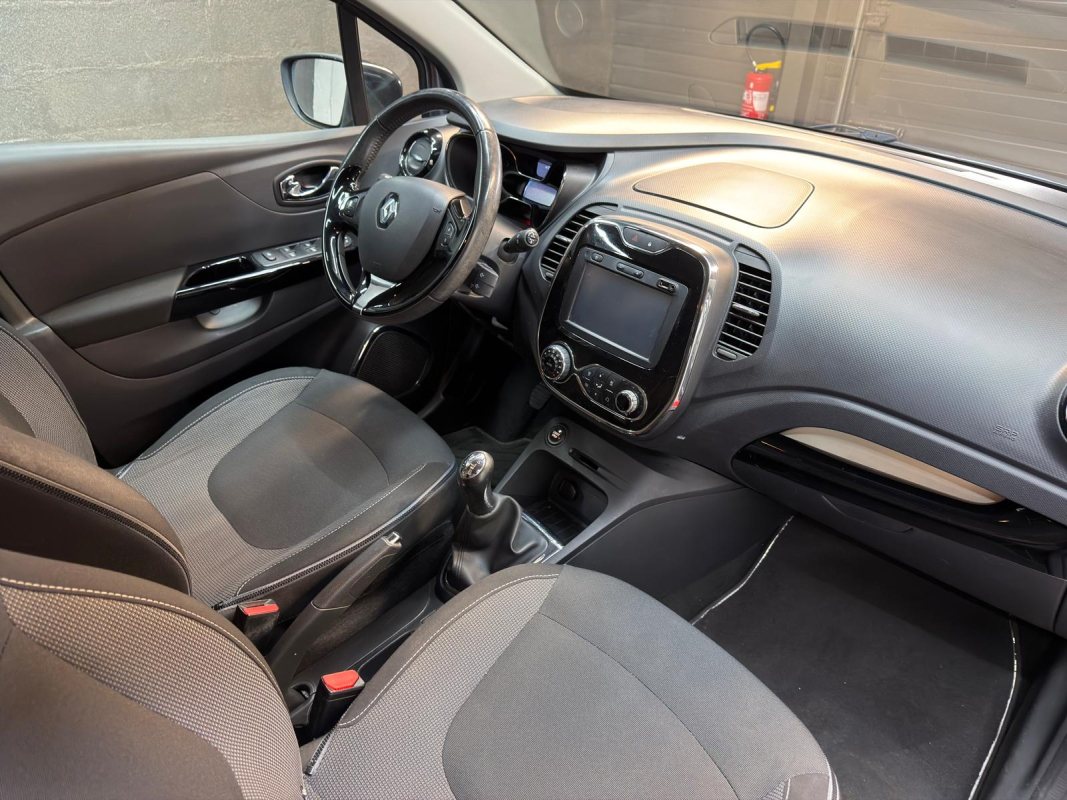 Renault Captur — 19