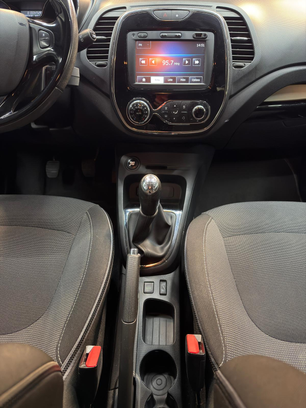 Renault Captur — 18