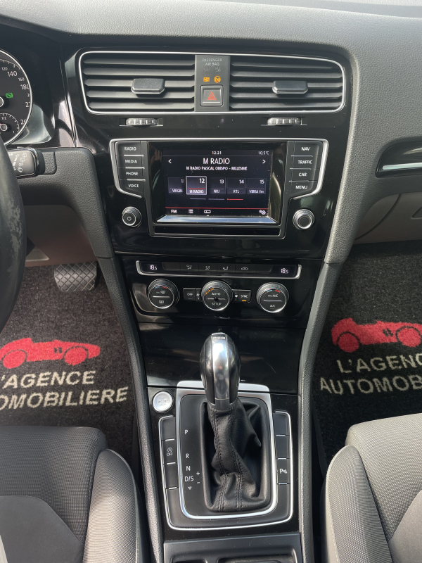 Volkswagen Golf — 17