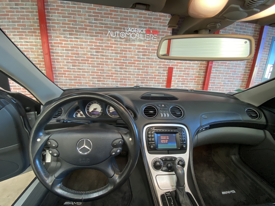 Mercedes SL — 16