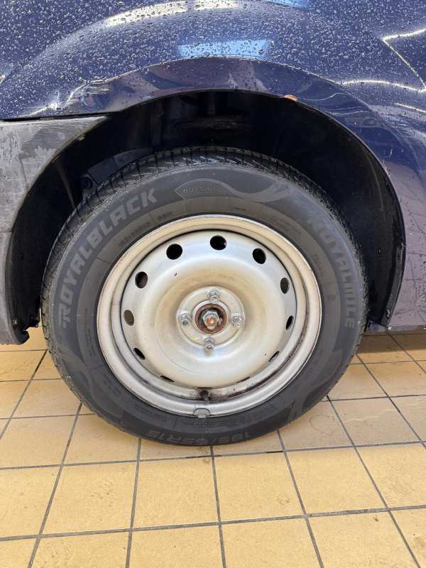 Dacia Logan — 25