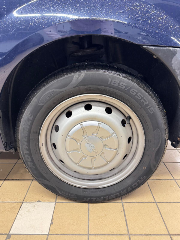 Dacia Logan — 24