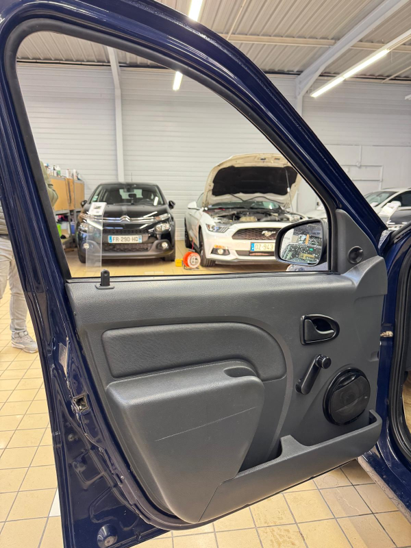 Dacia Logan — 19