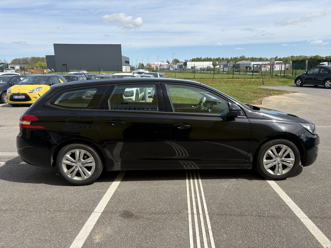 Peugeot 308 SW — 5