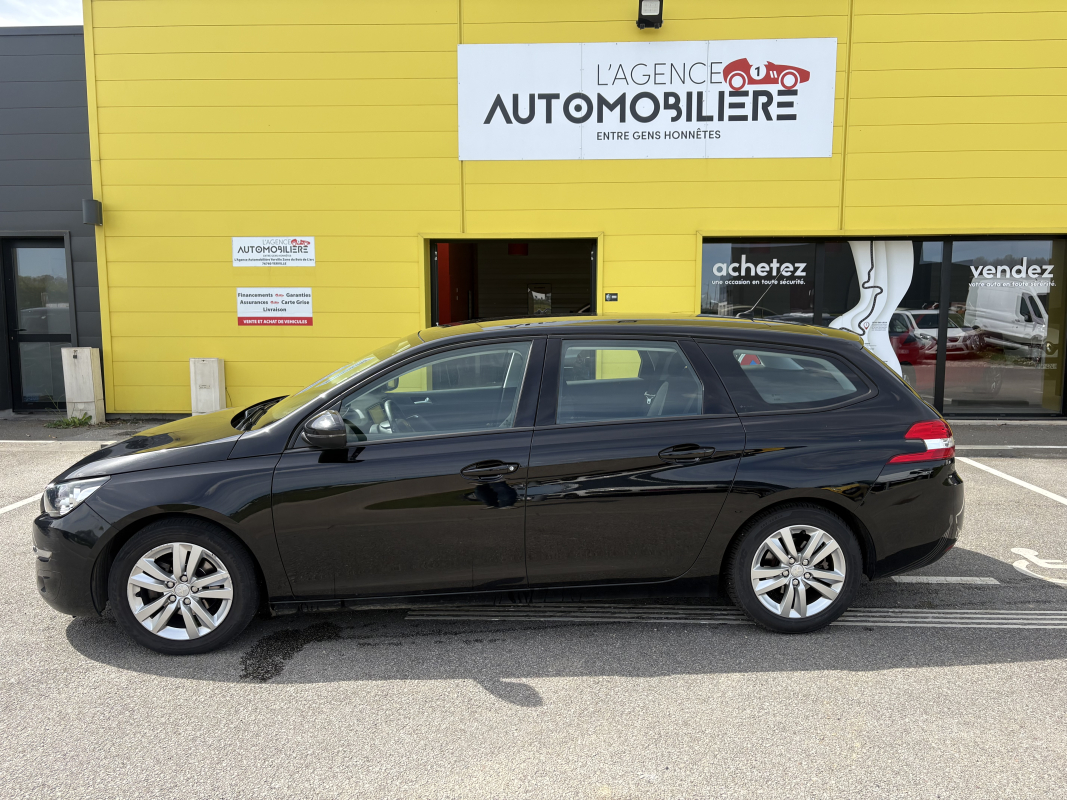 Peugeot 308 SW — 9