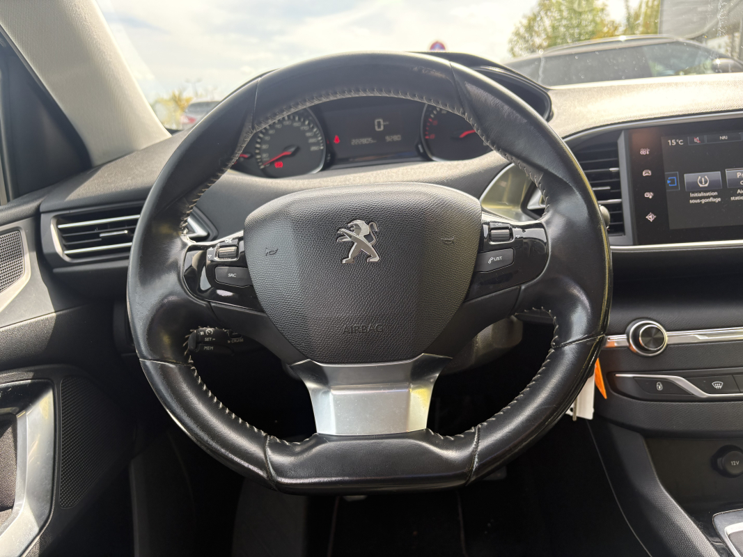 Peugeot 308 SW — 14