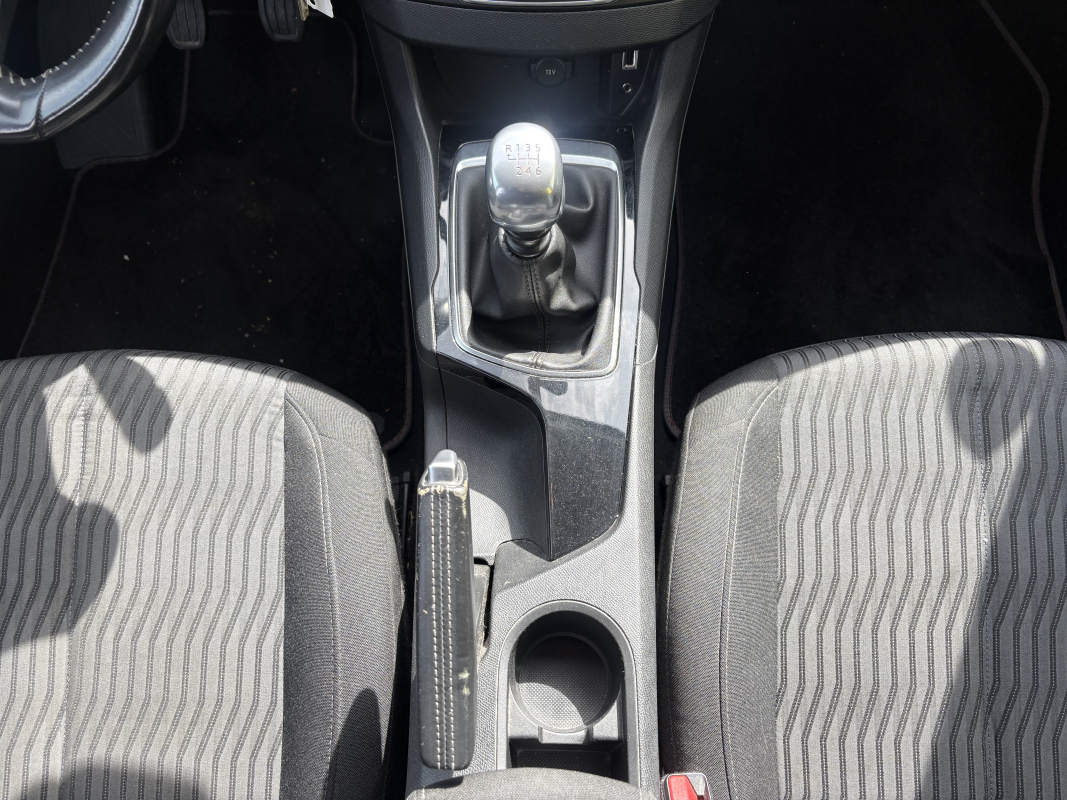 Peugeot 308 SW — 17