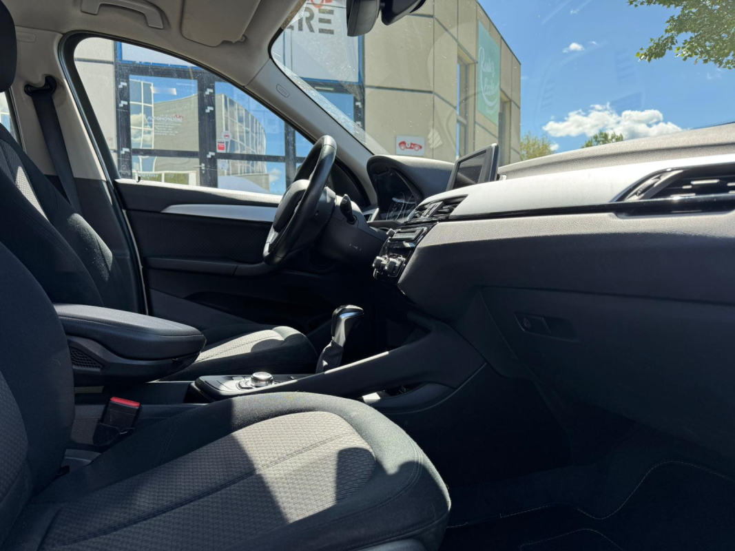 Bmw Bmw X1 F48 — 18