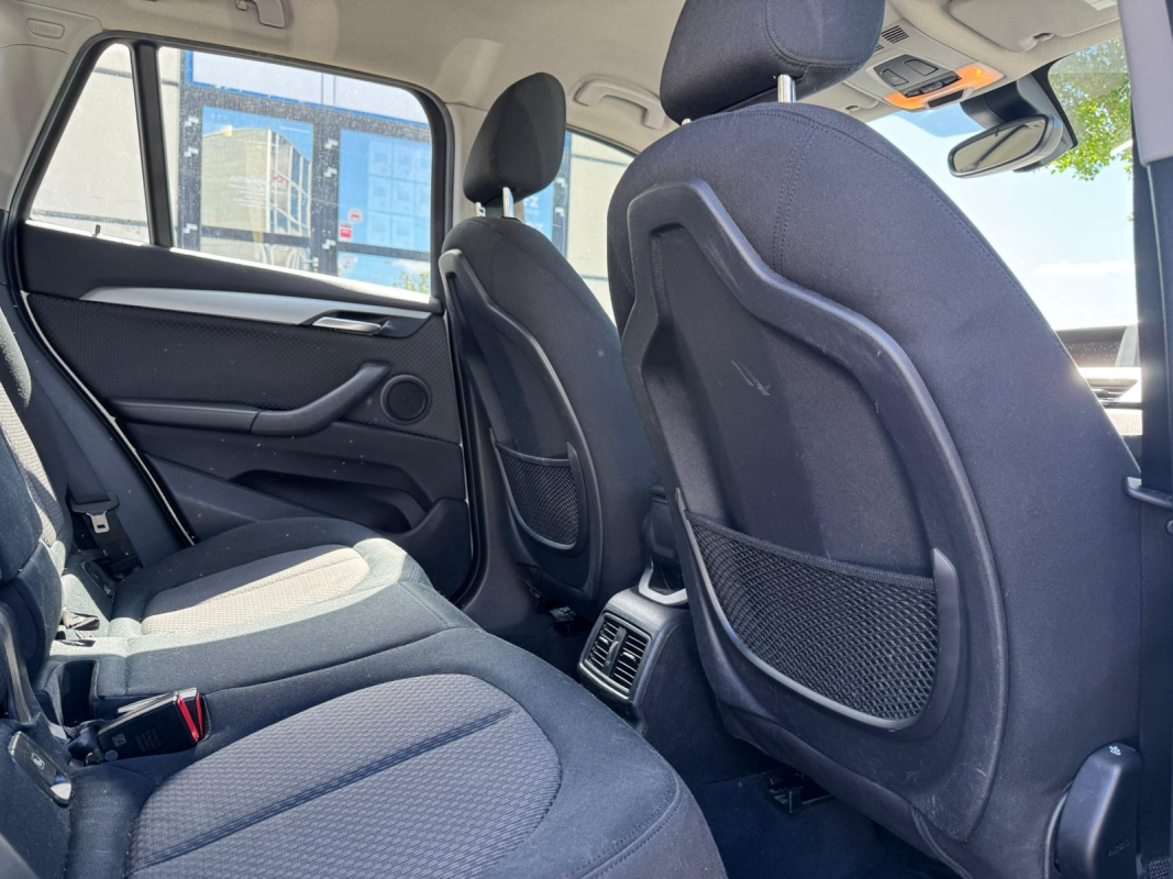 Bmw Bmw X1 F48 — 16