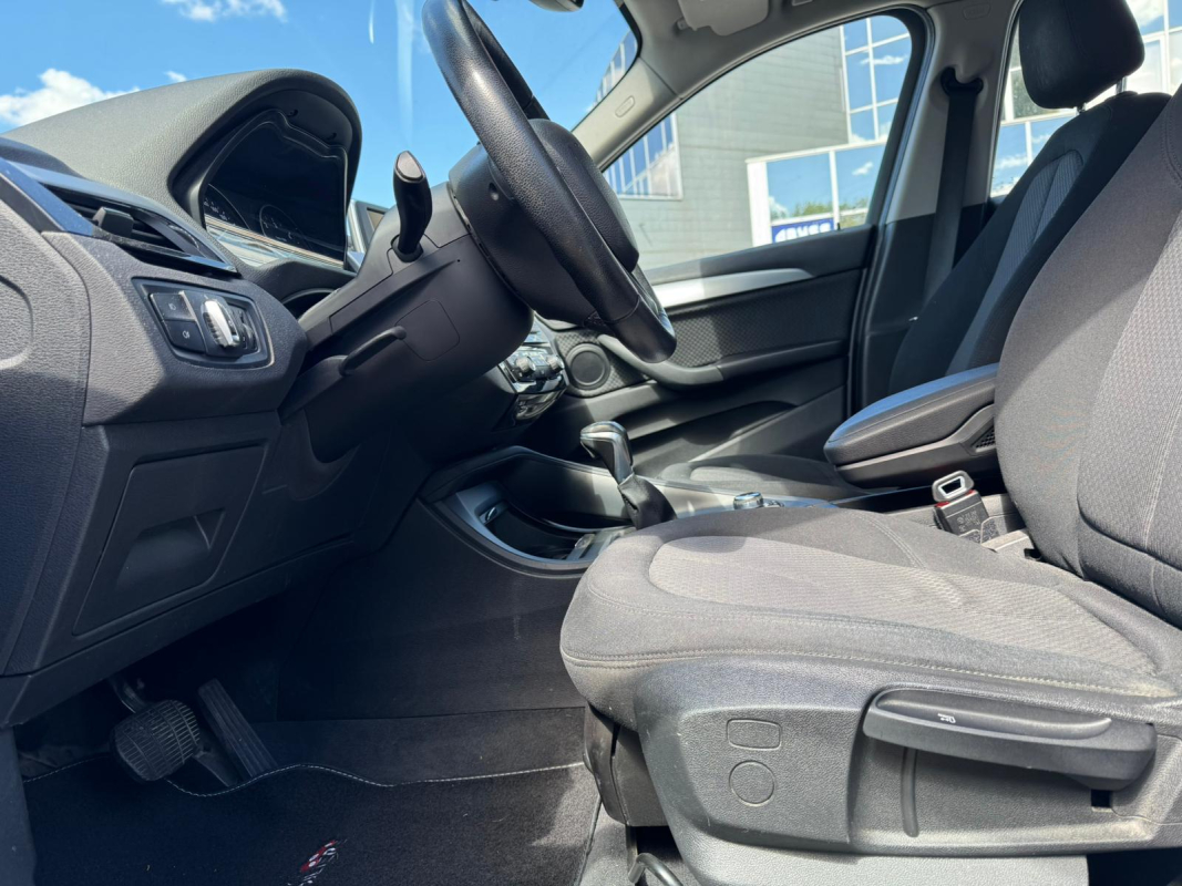 Bmw Bmw X1 F48 — 11