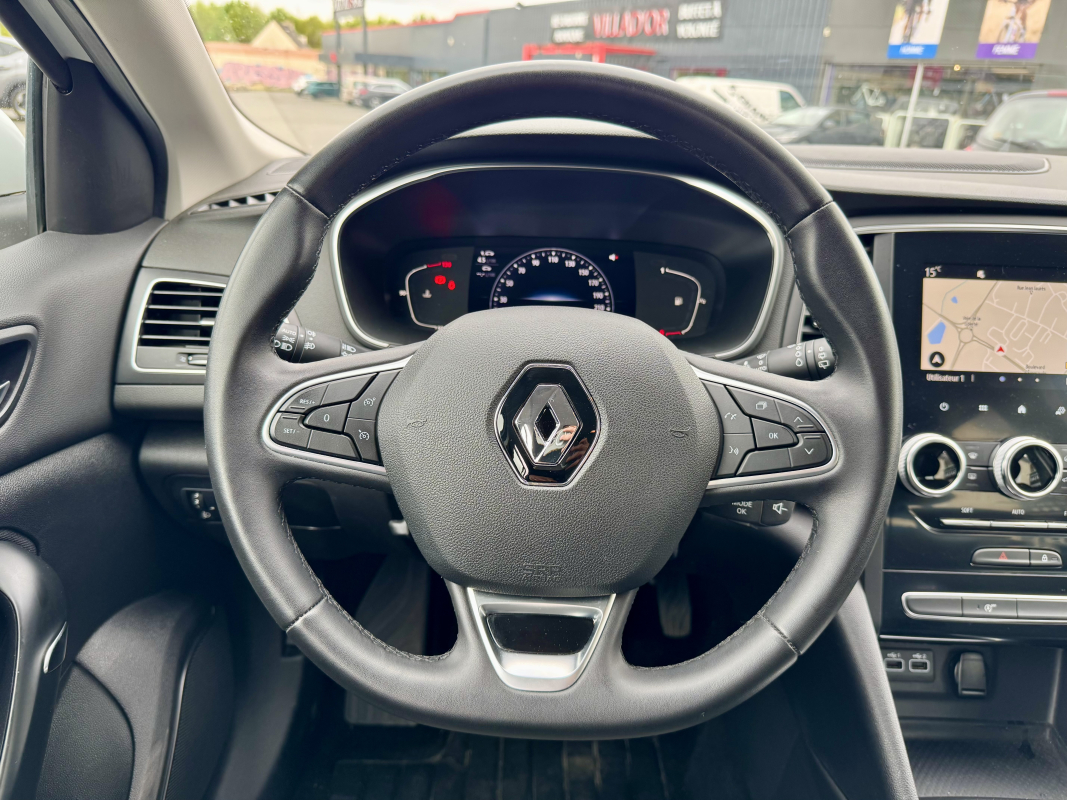 Renault Megane — 13