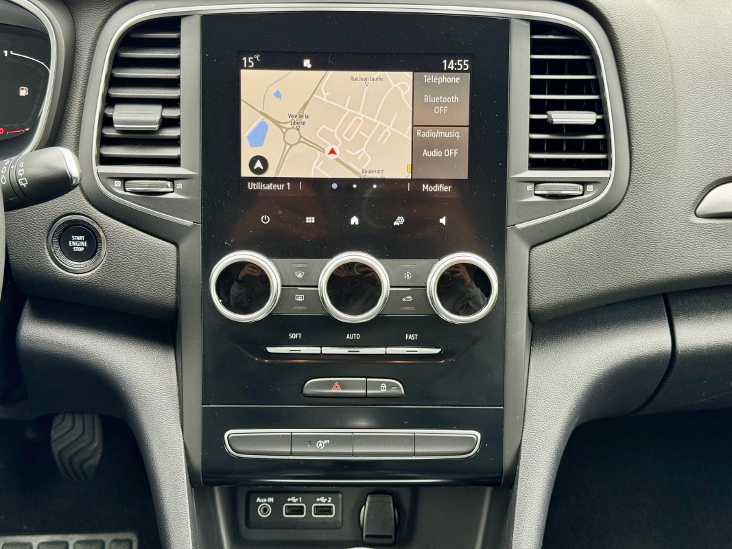 Renault Megane — 23
