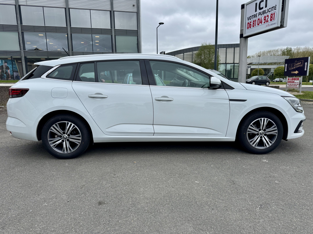 Renault Megane — 6