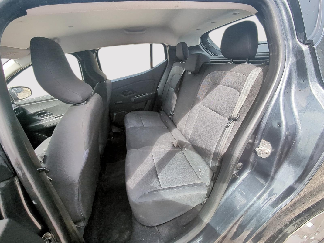Dacia Dacia Sandero — 9
