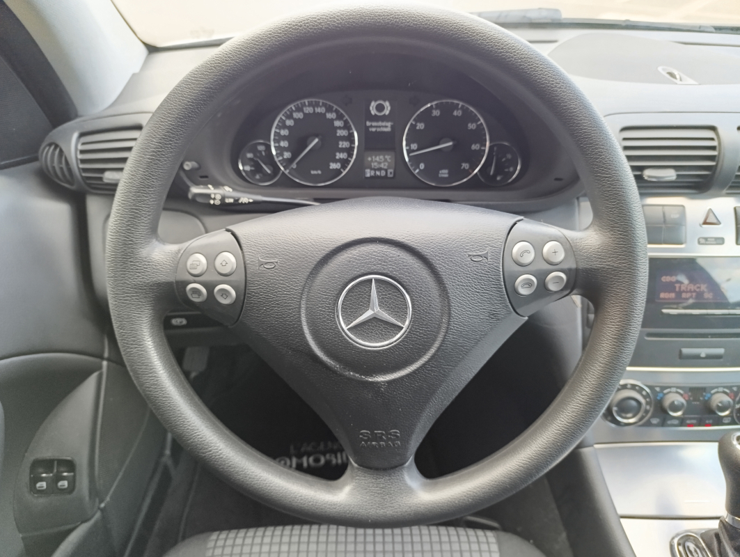 Mercedes Classe C Coupé — 21