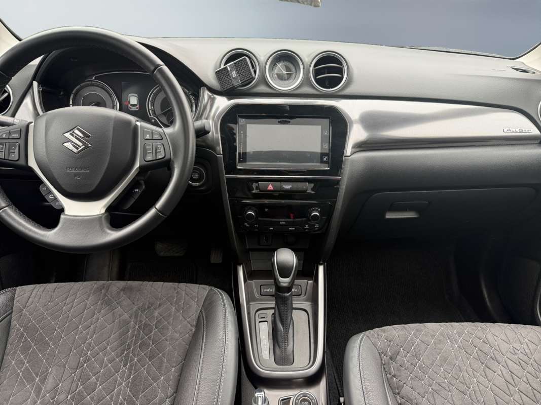 Suzuki Vitara — 11