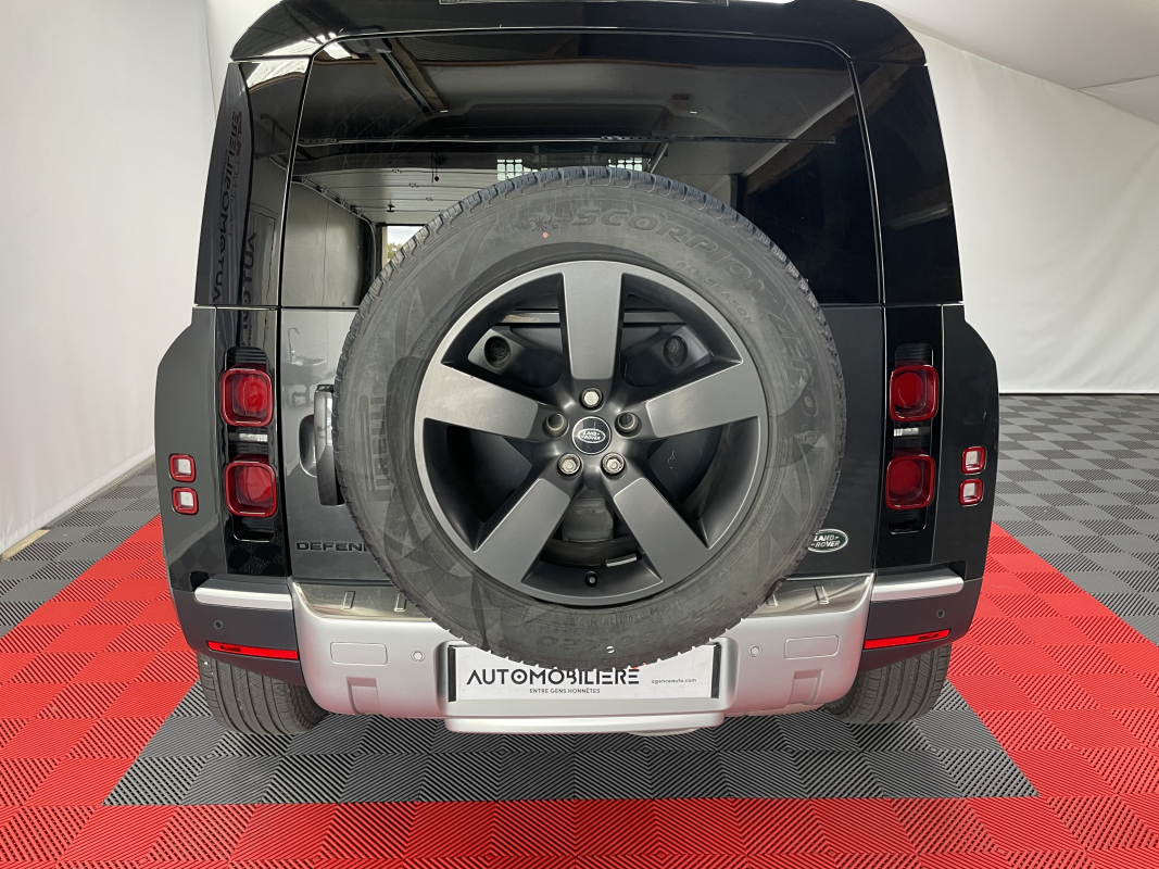 Land Rover Defender — 7