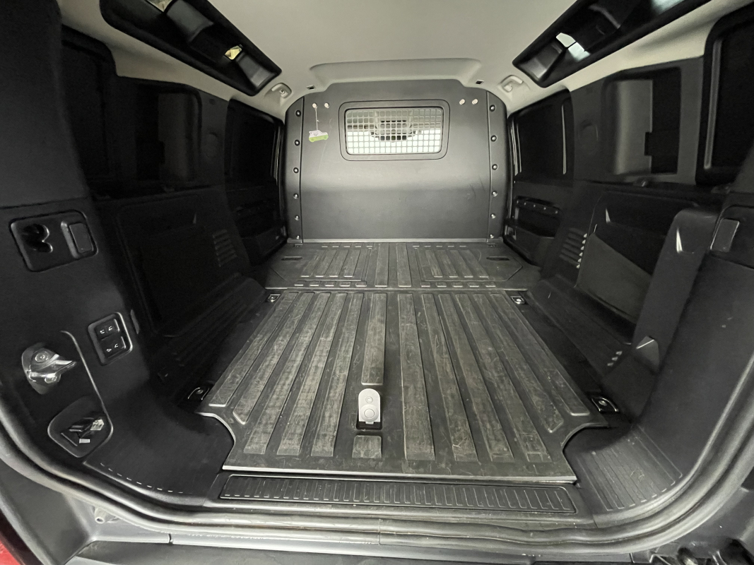 Land Rover Defender — 21